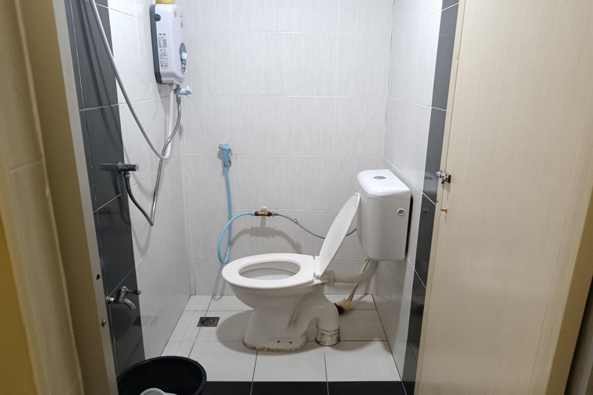Oyo 89976 フィンズ ホテル アロースター エクステリア 写真